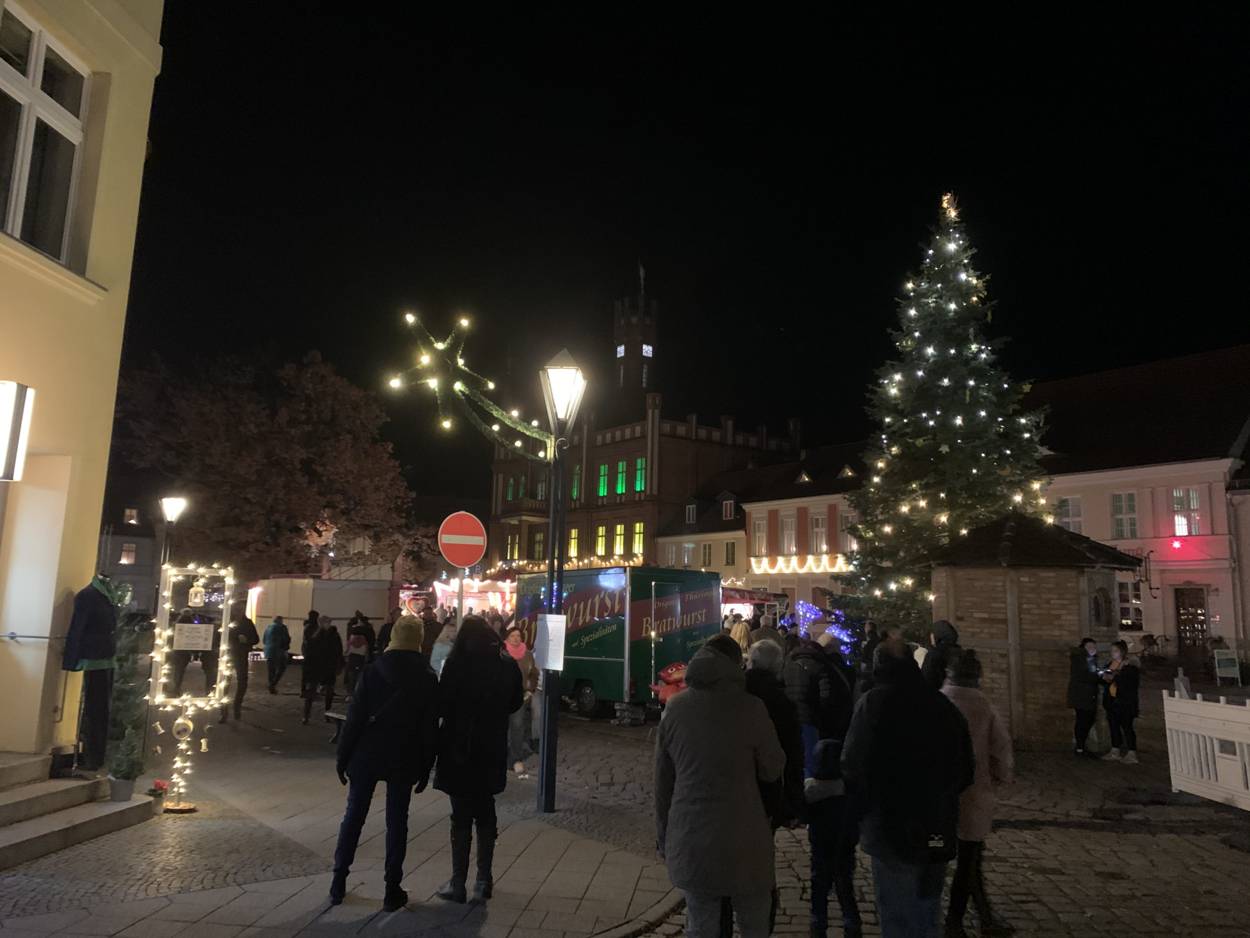 Kyritz-im-vorweihnachtlichem-Lichterglanz